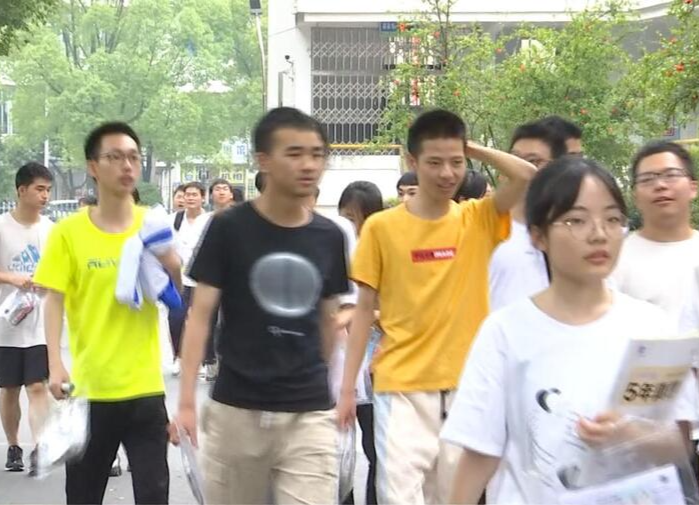 【直击高考】高考今日结束  全省预计25日可查询成绩
