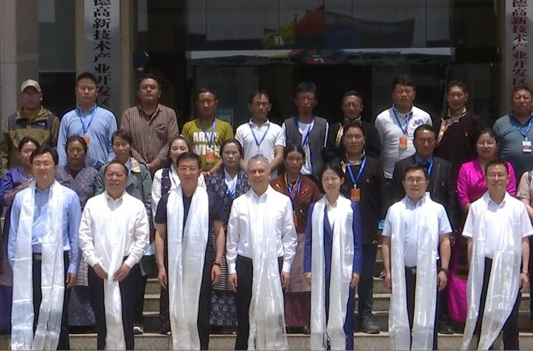 西藏山南市代表委员来鼎城交流学习