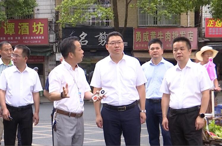 陈远督导检查全国文明城市创建工作