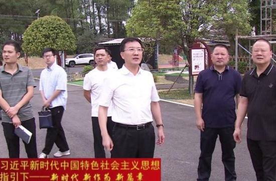 朱金平到谢家铺镇调研丰收节活动筹备及抗旱保收工作