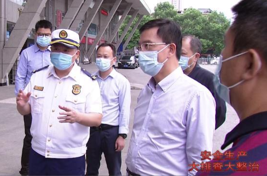 朱金平到江南城区检查安全生产工作