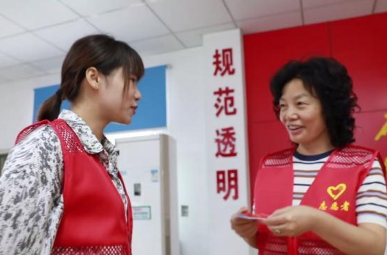 鼎城：时间存“银行”    老来享服务