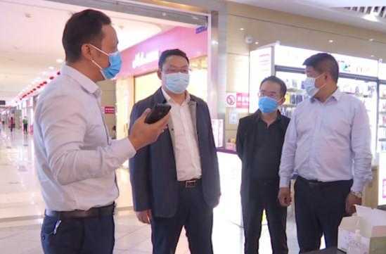 陈远督导疫情防控工作