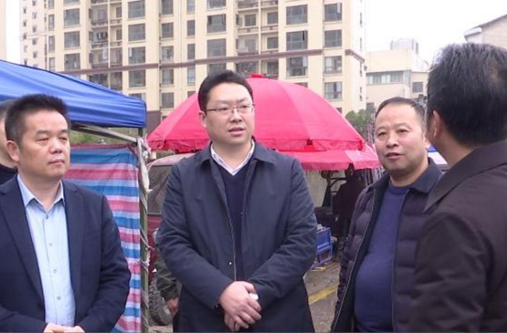 陈远督导检查全国文明城市创建工作