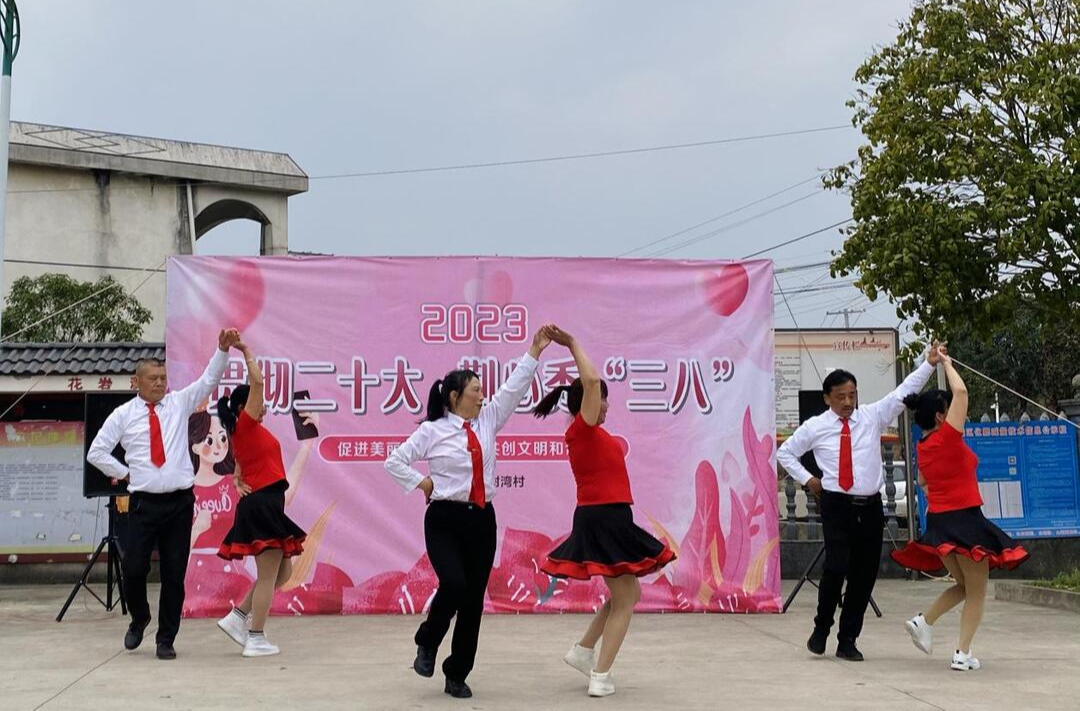 组图 | 不一样的女神节，看看鼎城农村妇女怎样过“三八”