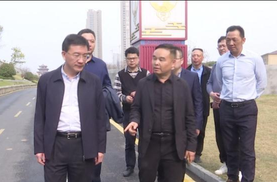 朱金平：坚持问题导向抓整改 切实巩固国家卫生城市建设成果