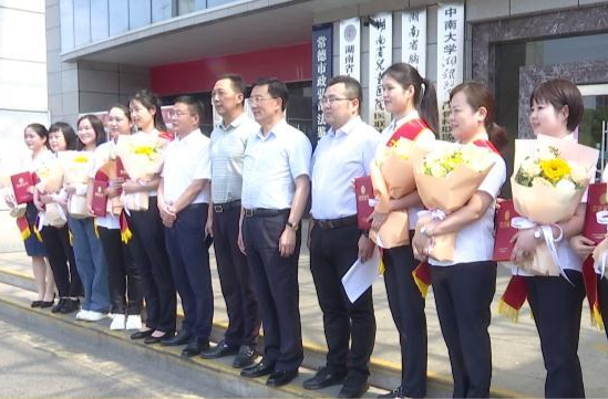 鼎城：举行庆祝5·12国际护士节暨十佳护士表彰大会