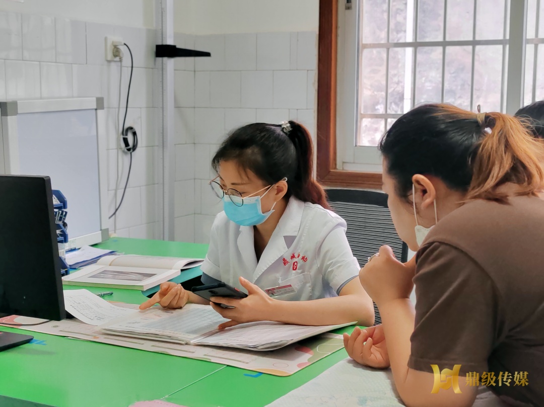 ​鼎城妇幼开展儿童保健义诊活动