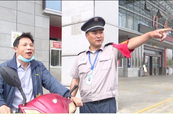 湖南好人胡丽辉：拾金不昧  “救命钱”物归原主