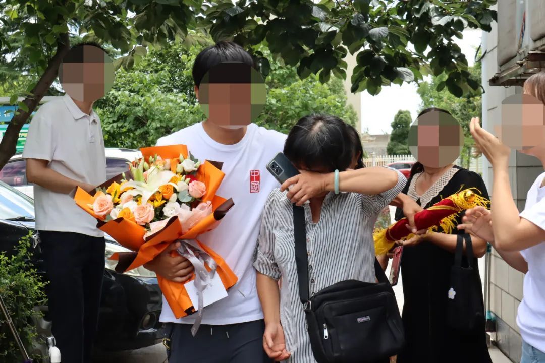 三十一载漫漫寻亲路 常德高新公安暖心助团圆