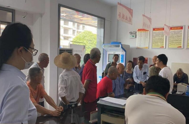 花岩溪镇：开展退役军人优抚对象年审