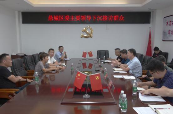 朱金平到江南城区部分街道开展下沉接访和“走找想促”活动