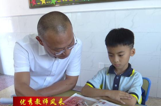 【优秀教师风采】杨国华：匠心育人 成就 “有温度的教育”