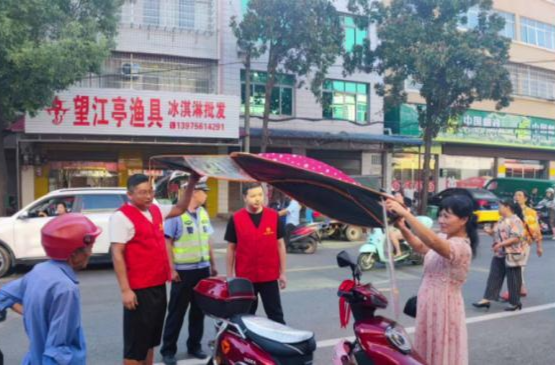 双桥坪镇：开展“两车”整治行动