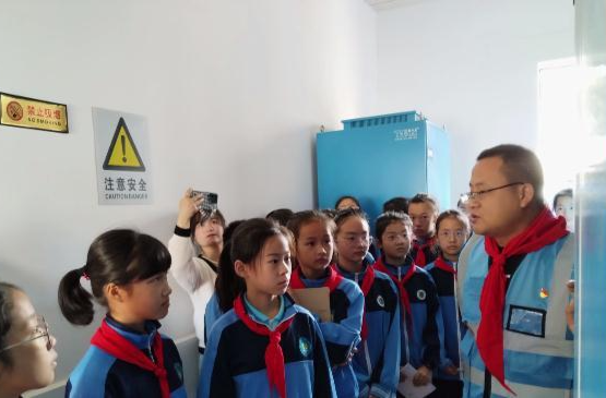 武陵小学：把“课堂”搬进水厂