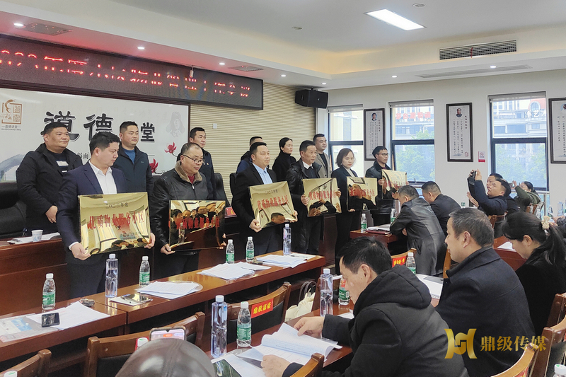 红云街道：推行“三元三化”模式破解小区治理难题