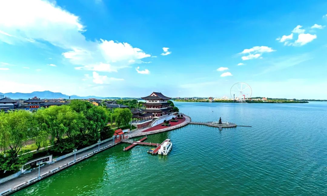 这一湖水如何激活城市多巴胺