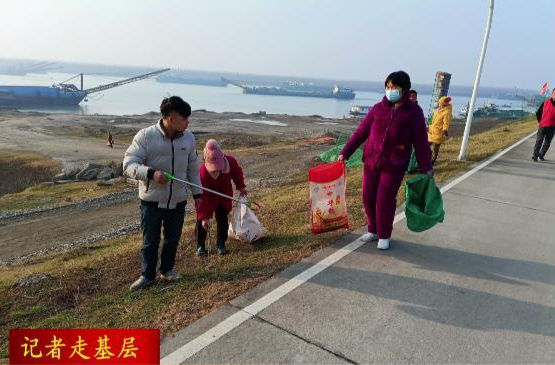 【记者走基层】牛鼻滩镇：党建引领+志愿服务  提升人居环境颜值
