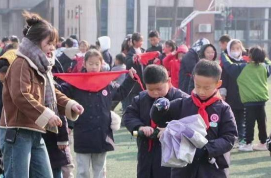 江南小学：劳动砺心智 实践促成长
