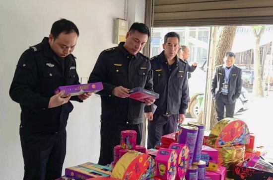 鼎城：多部门联合开展烟花爆竹专项联合执法检查