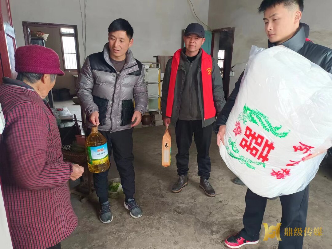 许家桥回维乡：情暖寒冬  走访慰问困难群众