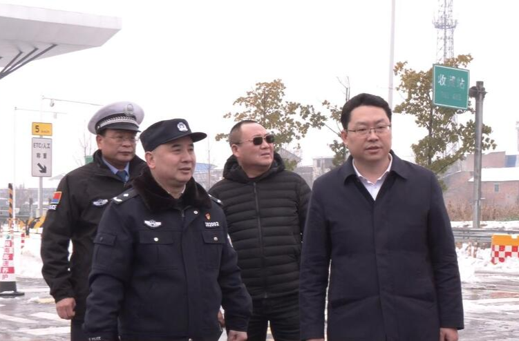 陈远督导应对低温雨雪冰冻灾害防御工作