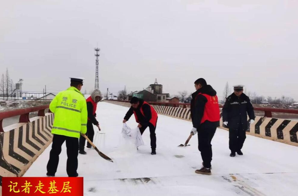 【记者走基层】抗击冰雪  鼎城在行动