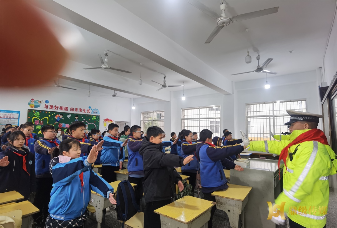 鼎城区武陵小学：热辣滚烫新学期 龙马精神启新程