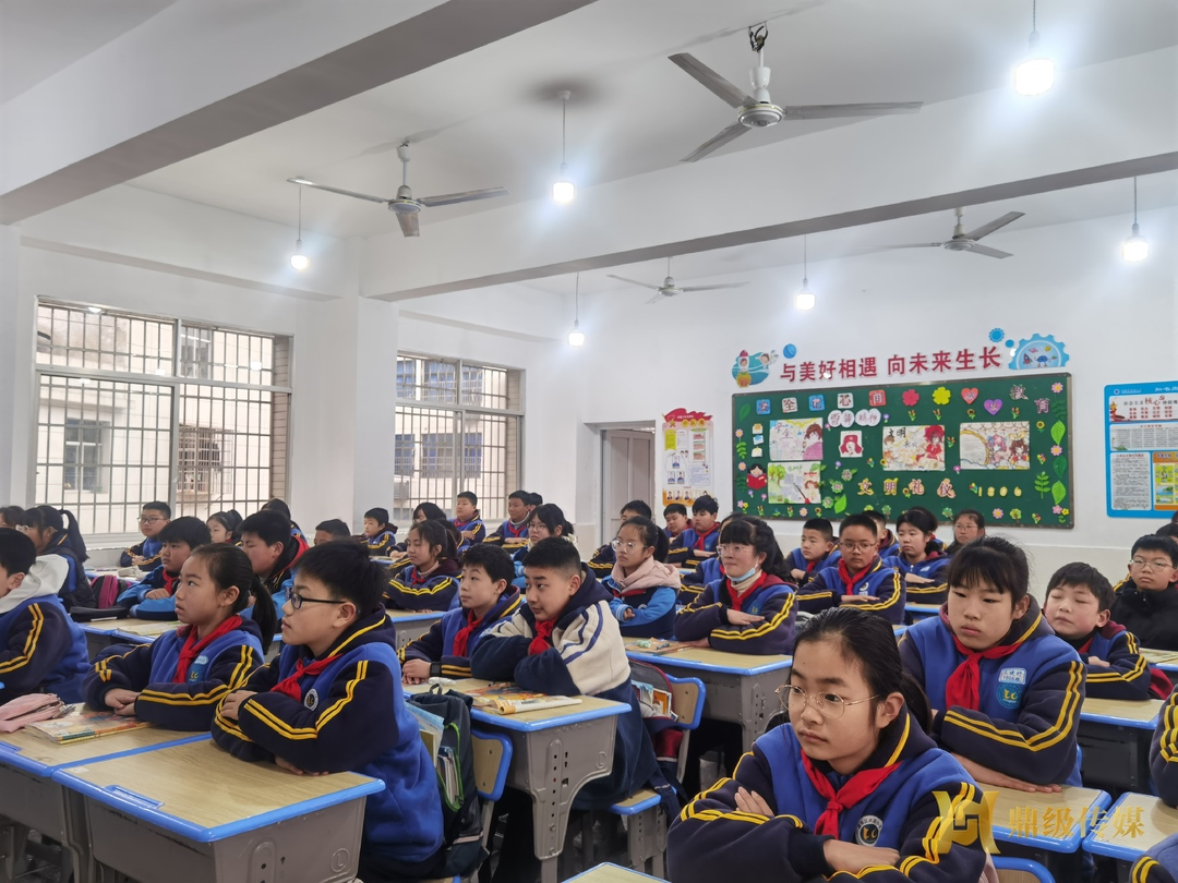 鼎城区武陵小学：利剑齐发  筑牢防护墙