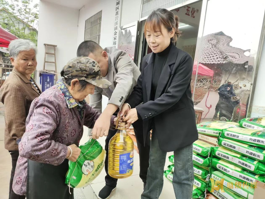 春笋破土出，丰收助振兴