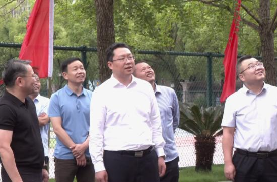 陈远督导检查“三考”准备及校园安全工作