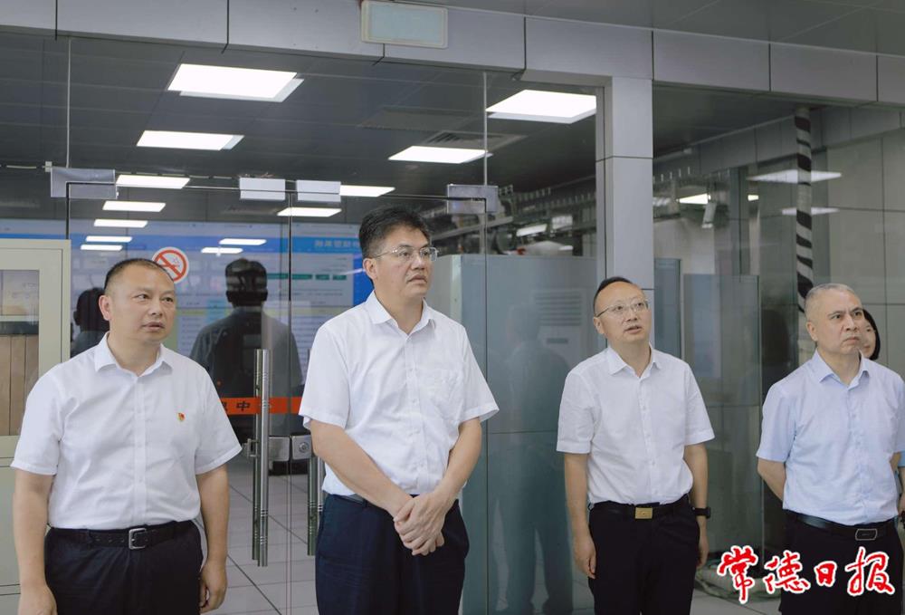 罗毅君调研市直有关单位党纪学习教育开展情况