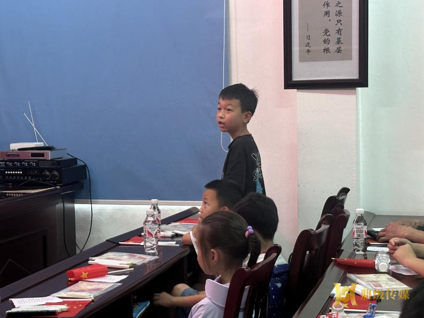 中南林“沐光砼行”实践团三下乡——文化科普知识多，“沐光砼行”假期乐