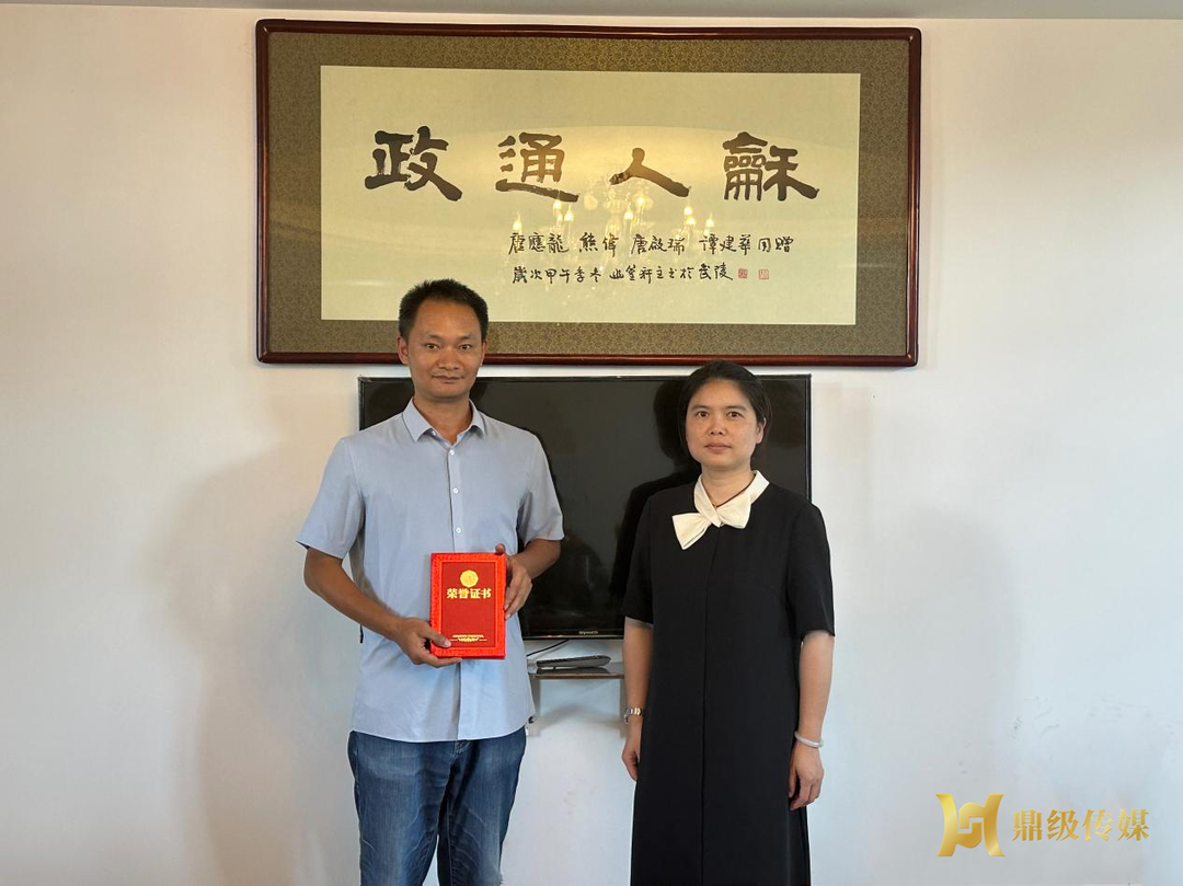 花岩溪镇：风雨驰援！华容县团洲垸上的“花溪担当”