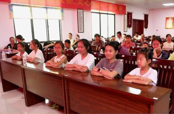 鼎城区计生协：开展儿童防溺水宣传活动