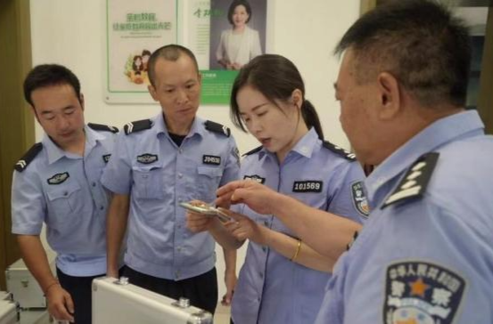 鼎城区公安局为民辅警配发急救药品
