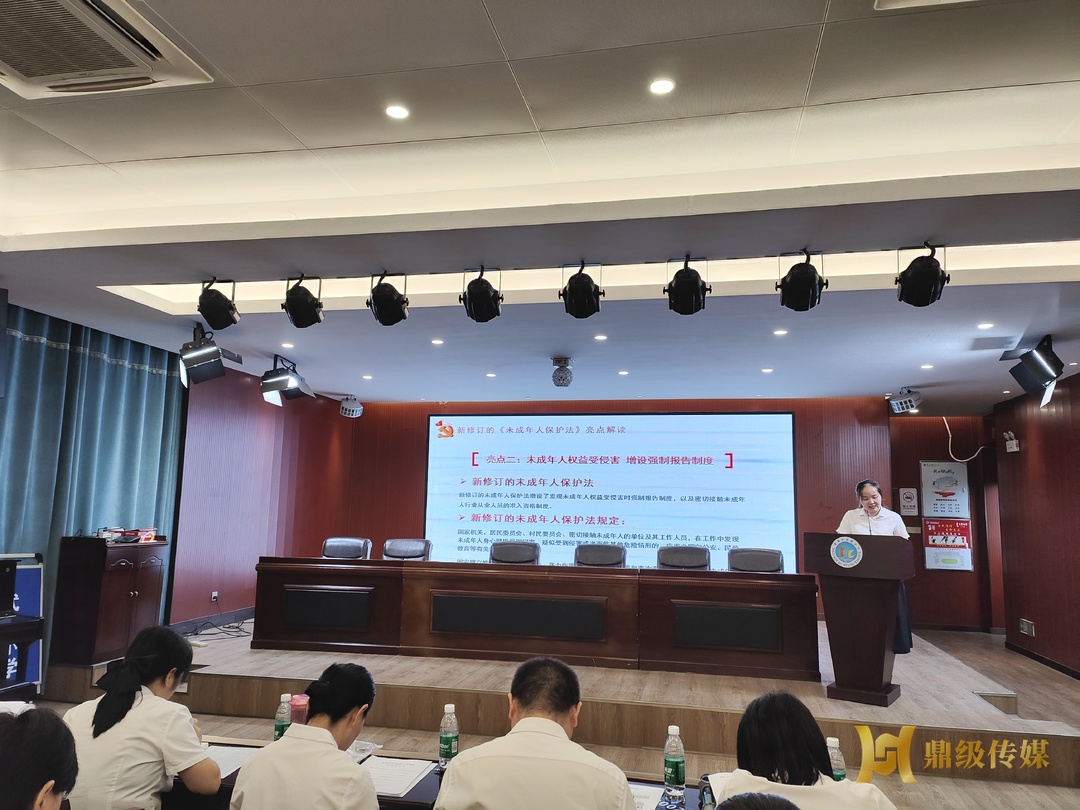 武陵小学：修炼师德 你我同行