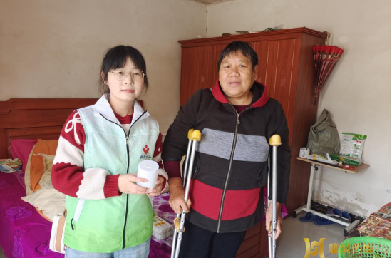 红云街道：实施老人居家安全防跌倒微改造
