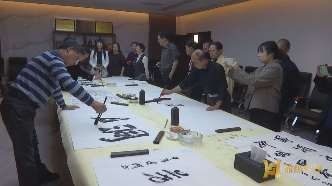 “洞庭王酒杯”常德首屆四言詩歌、楹聯(lián)全國征文大賽啟動