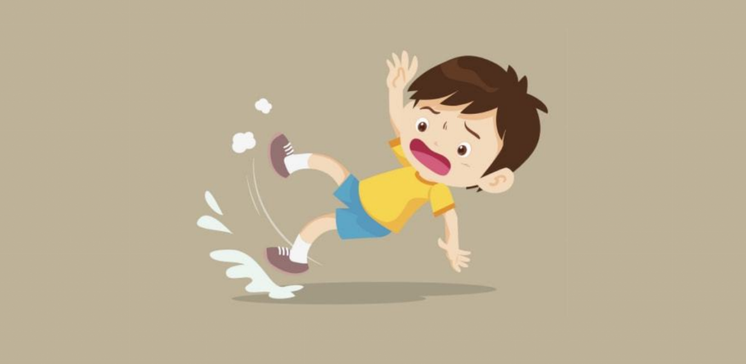 摔倒后，头晕头痛是小问题？小心颅内出血！