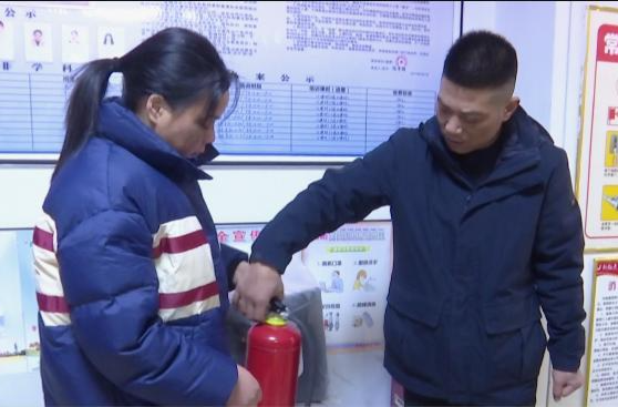 红云街道：对部分校外培训机构开展消防安全检查