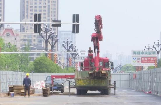 鼎城区永兴河片区排水防涝建设项目阳明大道（永安路至金霞路）标段完成主体改造
