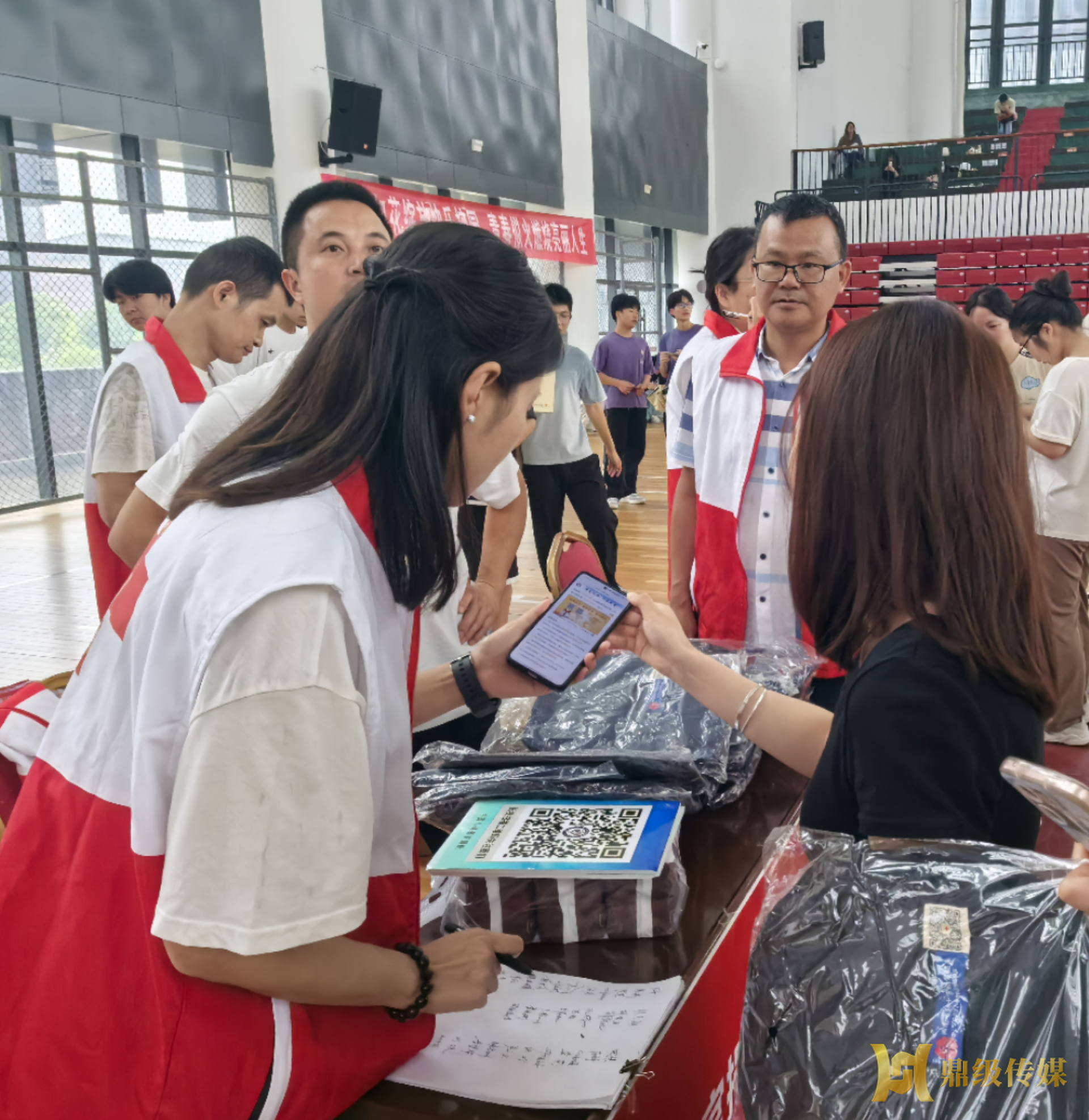 市、区红十字会联合开展人体器官捐献宣传进高校活动