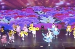 鼎城区实验幼儿园：载歌载舞庆“六一”