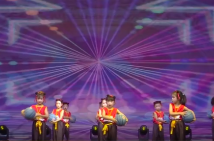 世纪城堡幼儿园：“六一”文艺汇演精彩上演