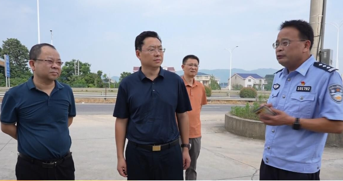 陈远调研政法工作