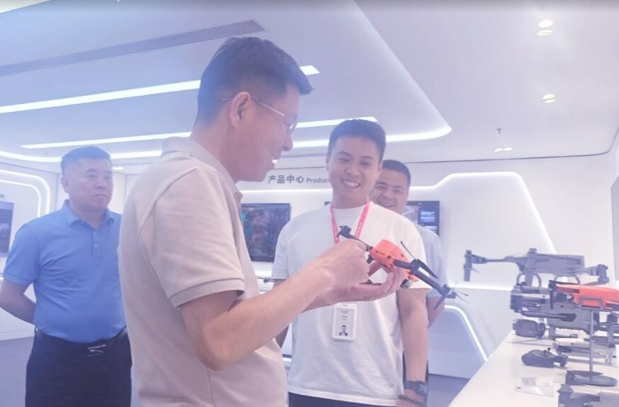 何朝辉带队赴深圳开展招商考察