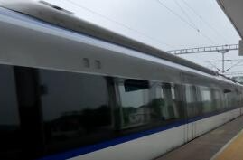 受强降雨影响 途经常德站的7趟列车停运
