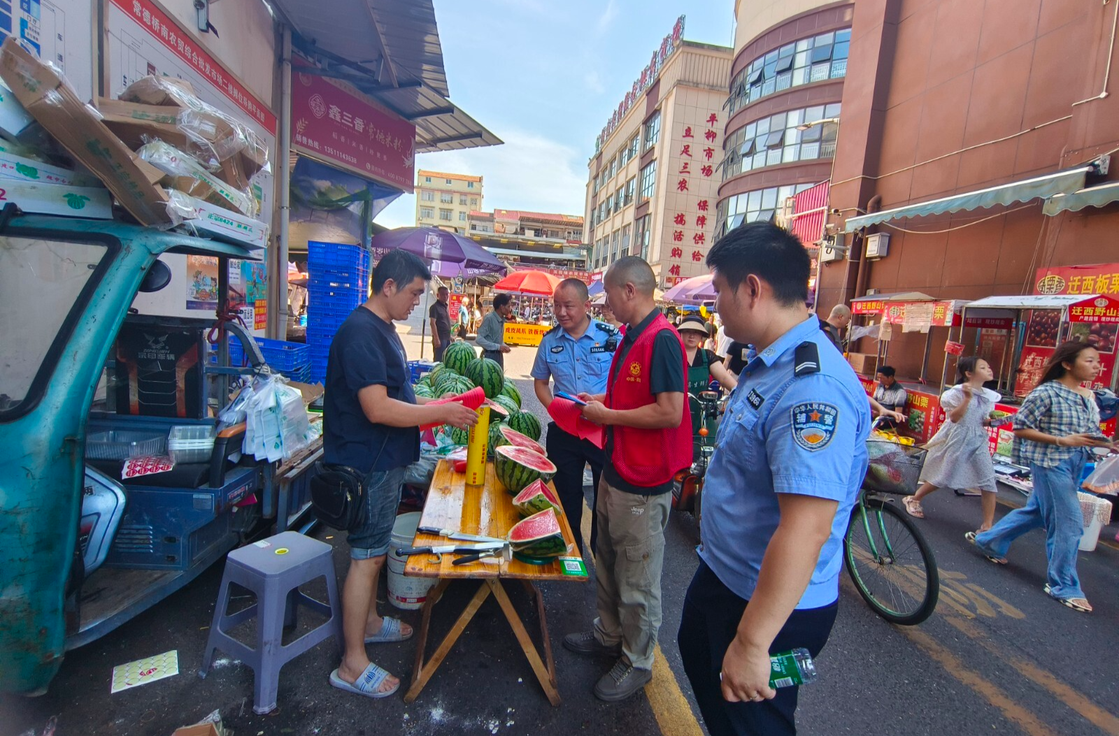 玉霞街道开展禁毒宣传活动 筑牢安全防线