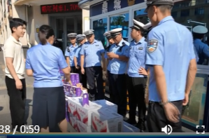 鼎城爱心企业开展“送清凉”慰问活动